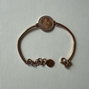 BROSWAY gold-toned bracelet with world map/globe 🌍 perfect for travelers- as new